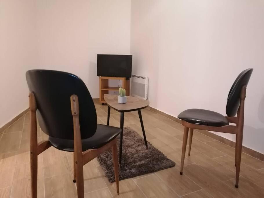 Superbe Logement Apartamento Drancy Exterior foto